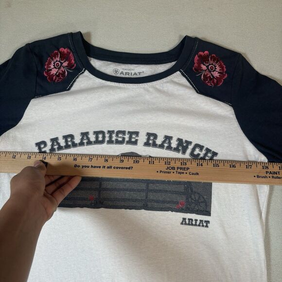 ARIAT Ladies Ranch Flowers Raglan Shirt Size Medium Cowgirl Western Classic Fit - Picture 8 of 9